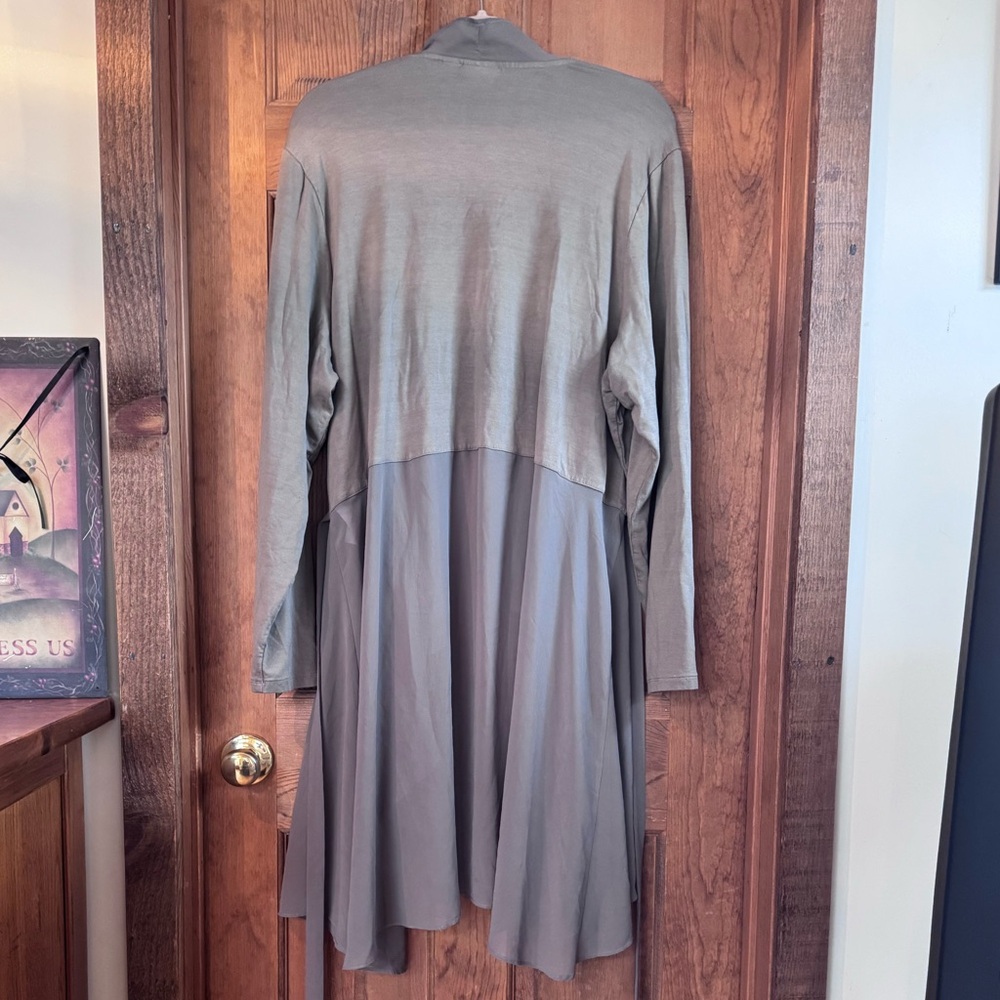LOGO Lounge by Lori Goldstein Chiffon Cascade Cardigan with Tie Detail 3X - Picture 9 of 16